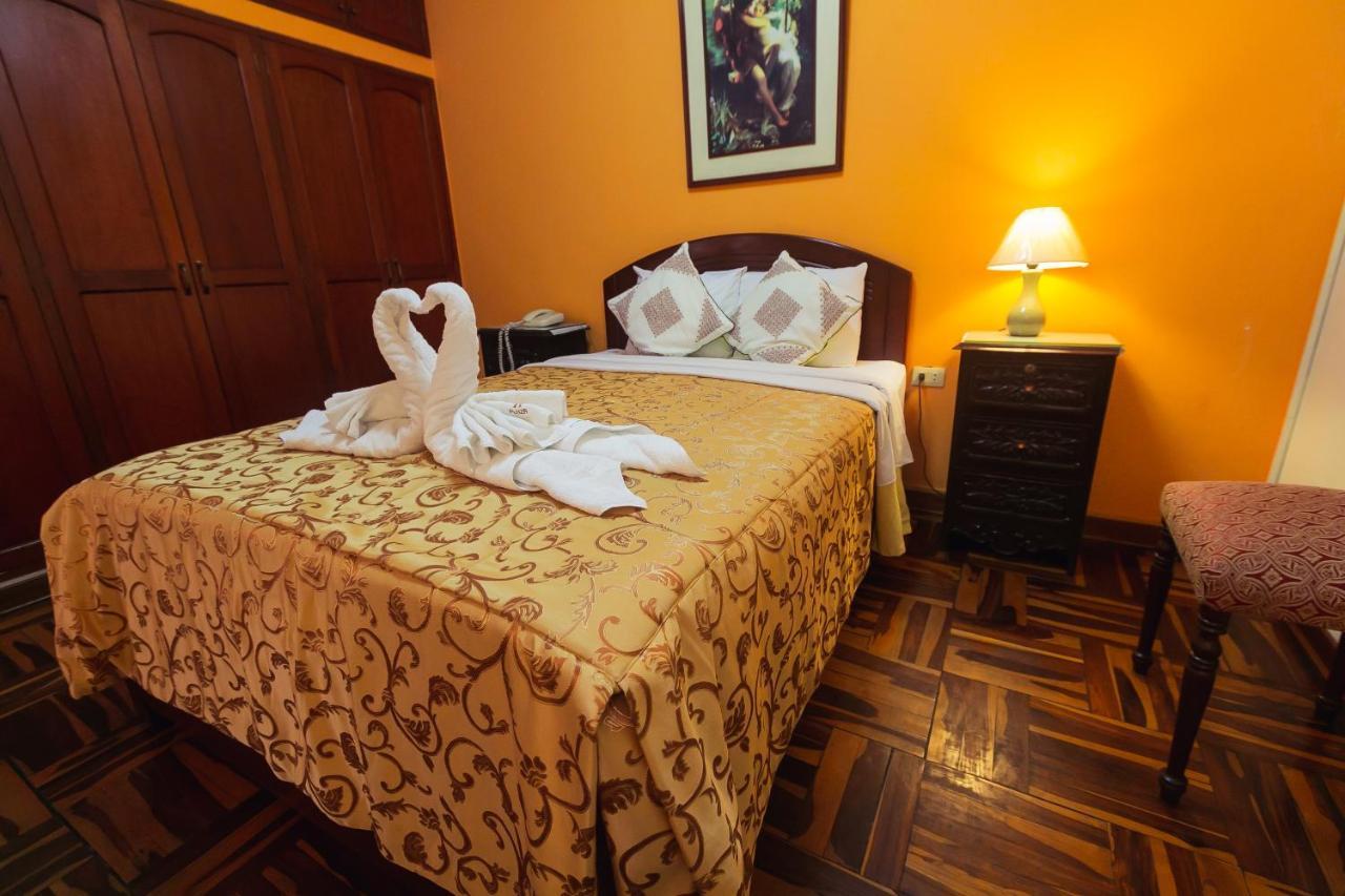 Hotel Suite Plaza Trujillo Exteriér fotografie