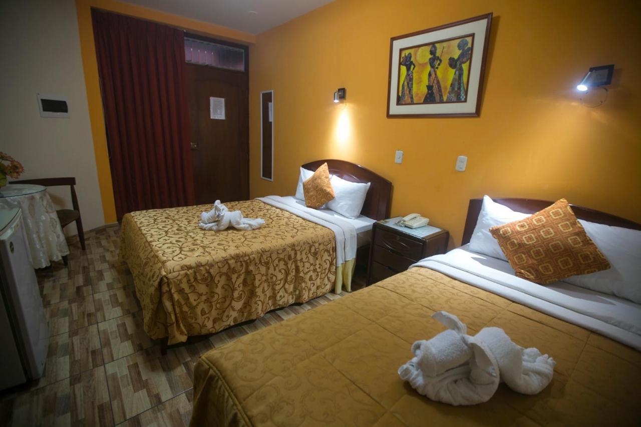 Hotel Suite Plaza Trujillo Exteriér fotografie