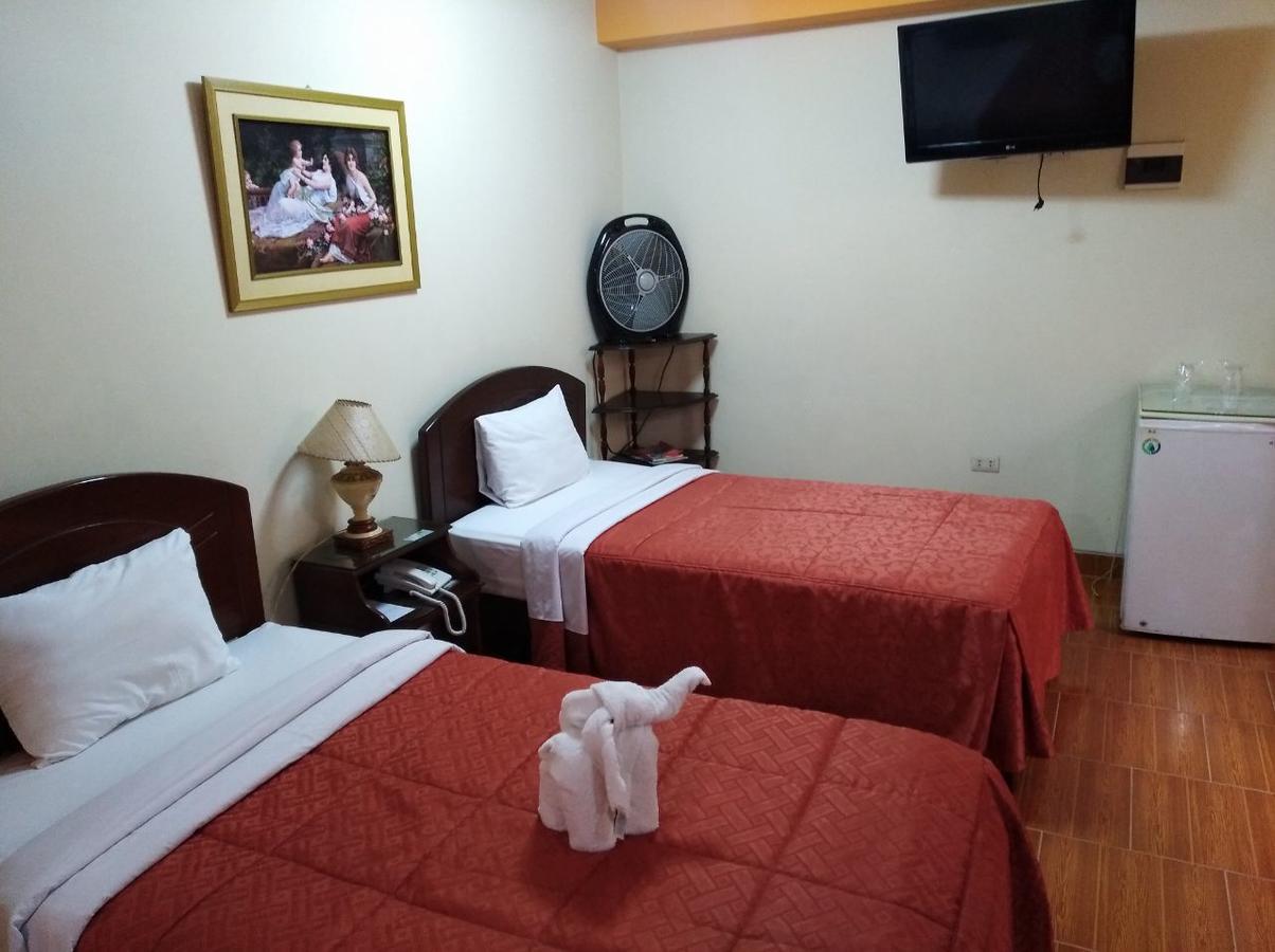 Hotel Suite Plaza Trujillo Exteriér fotografie
