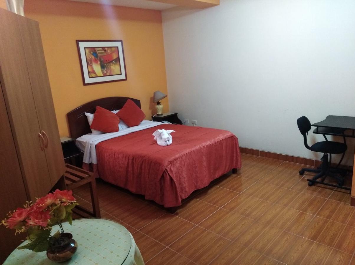 Hotel Suite Plaza Trujillo Exteriér fotografie