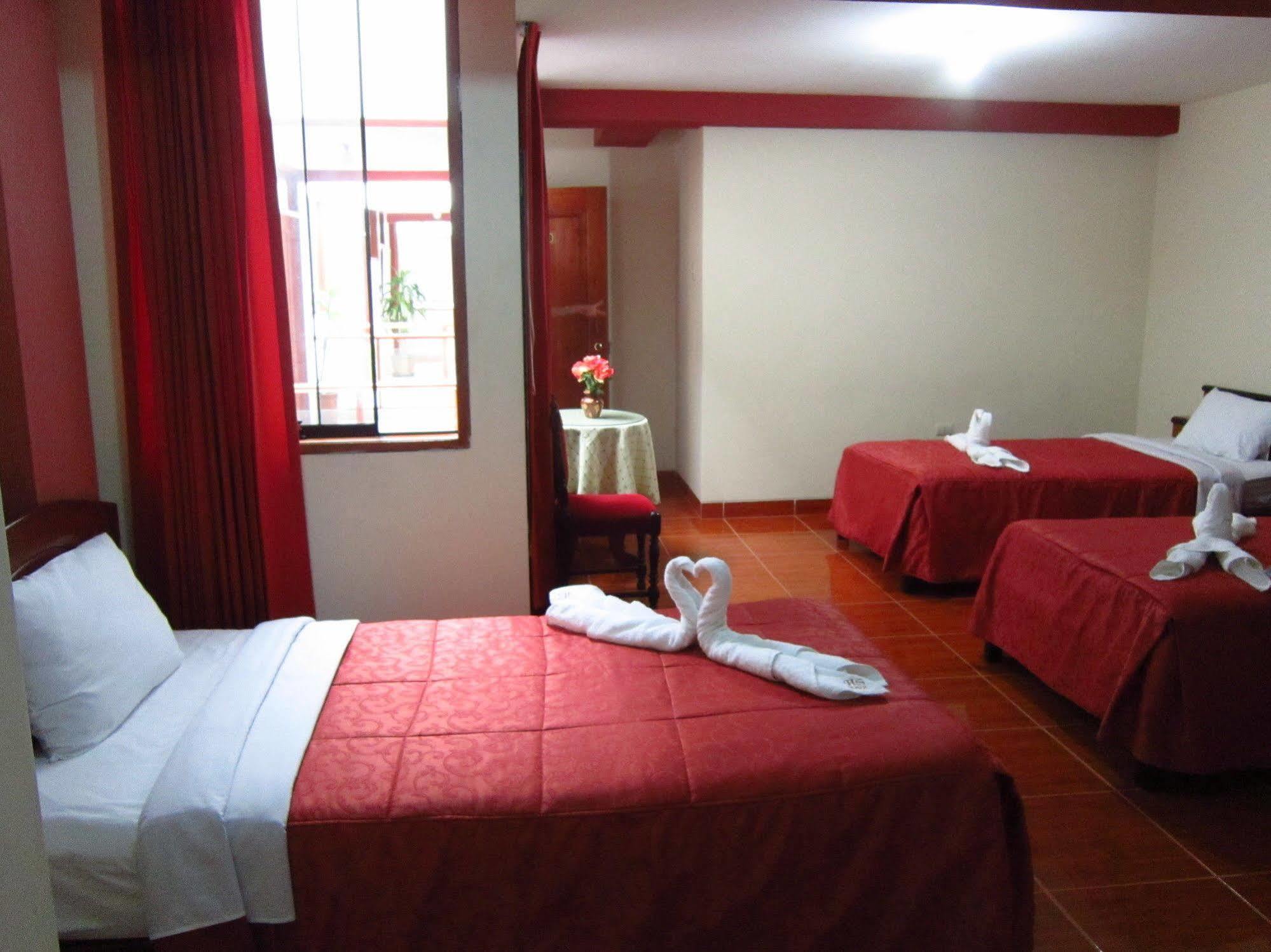 Hotel Suite Plaza Trujillo Exteriér fotografie